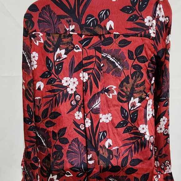 Zara Basics Red with Floral Print Long Sleeve Button Front Top Sz XS - Picture 6 of 7